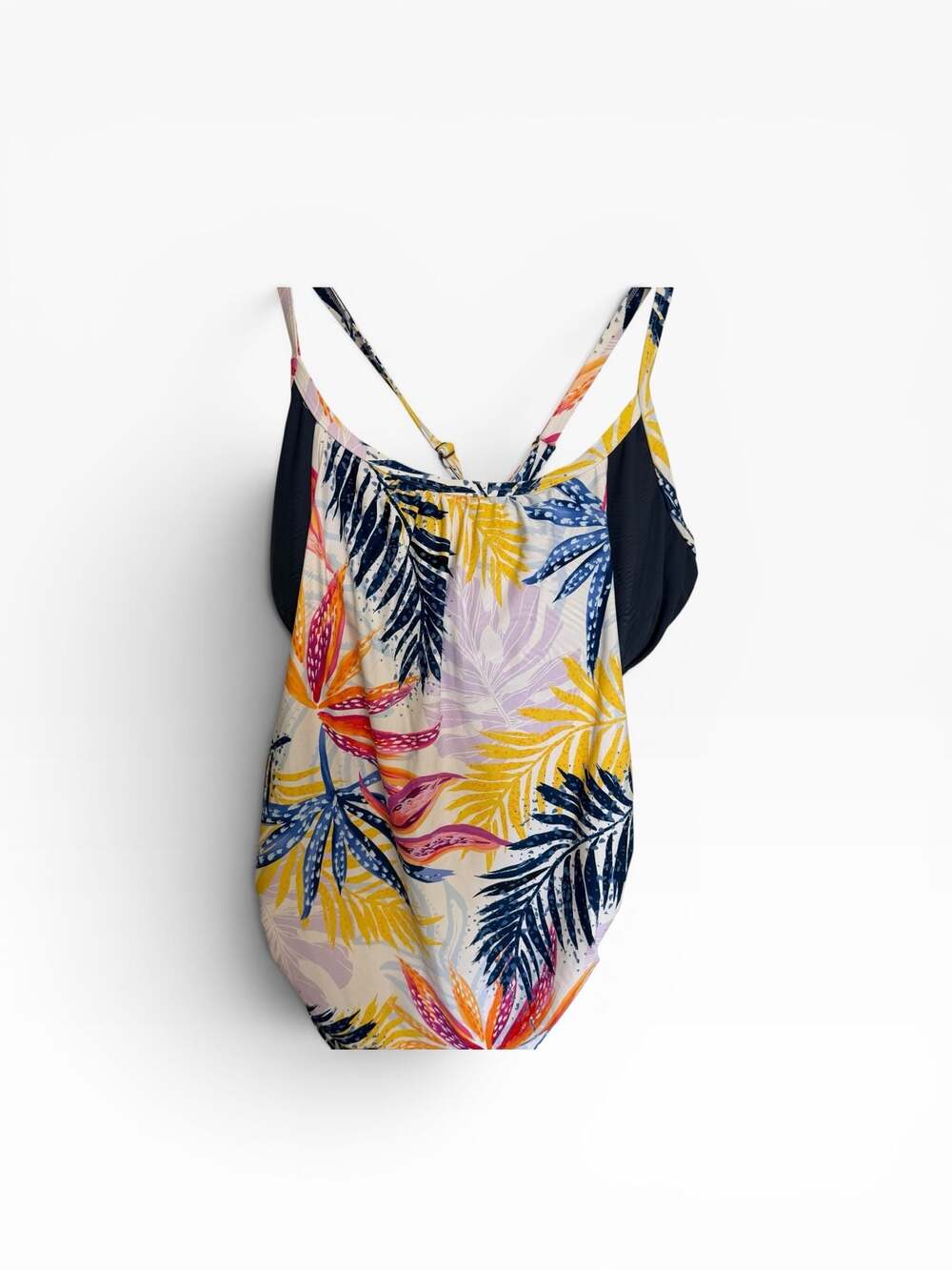 Calia by Carrie Underwood Tankini Top with padded sport bra.( top only)